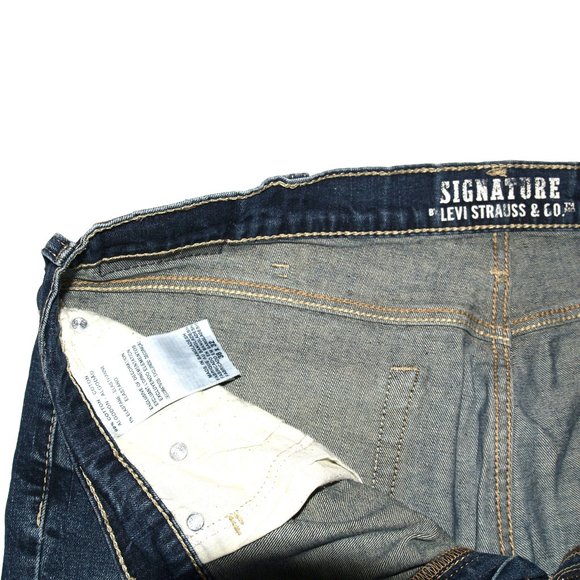 Signature by Levi Strauss & Co.™ Men's Athletic Jeans 38 x 32 - Picture 12 of 12